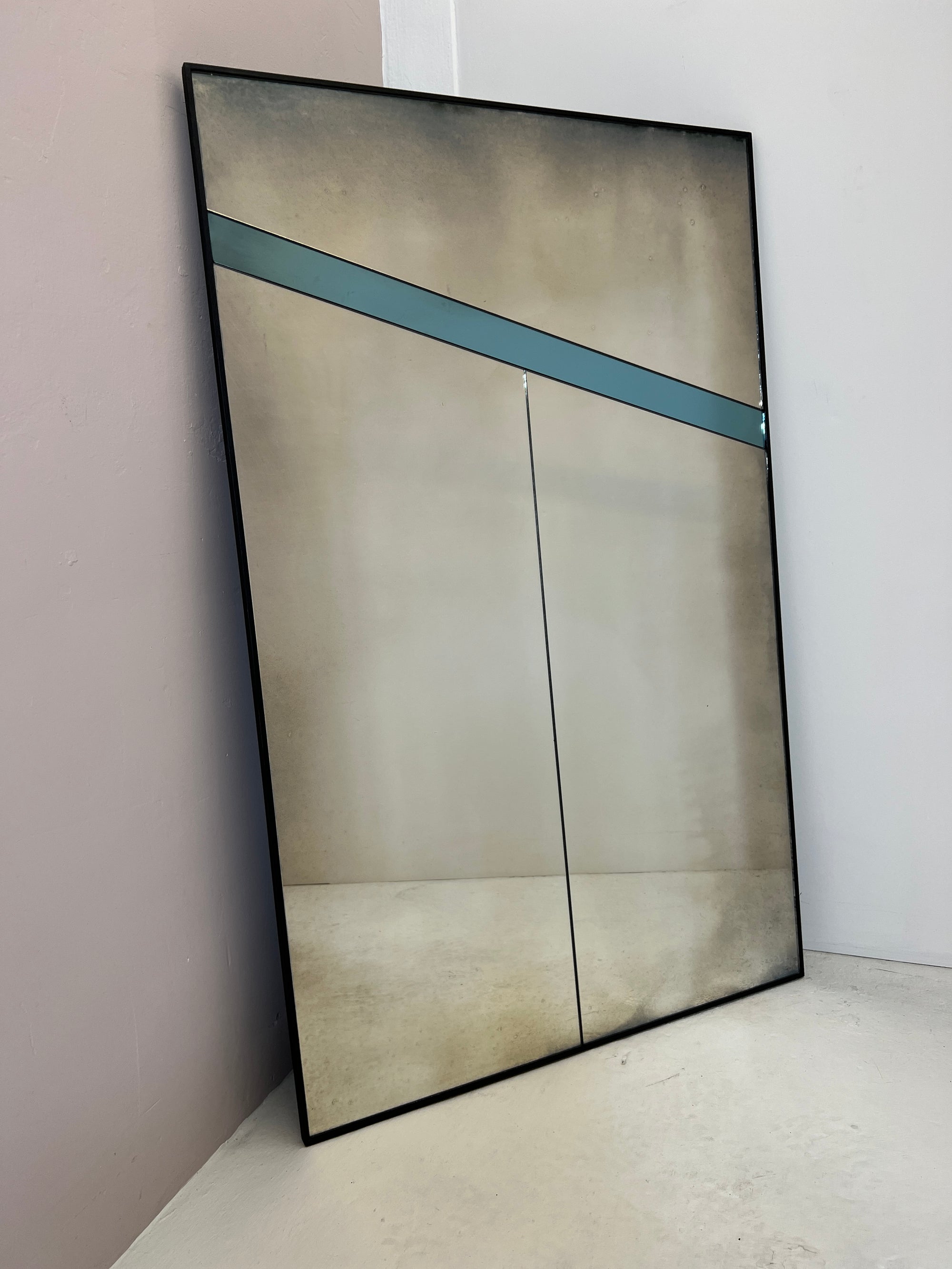Contemporary antiqued mirror - 765 x 1220mm