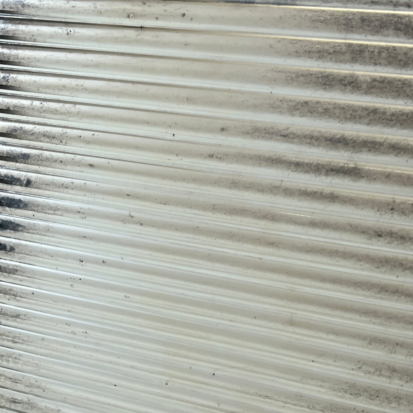 Un-tinted Fluted Glass - Random Mottle