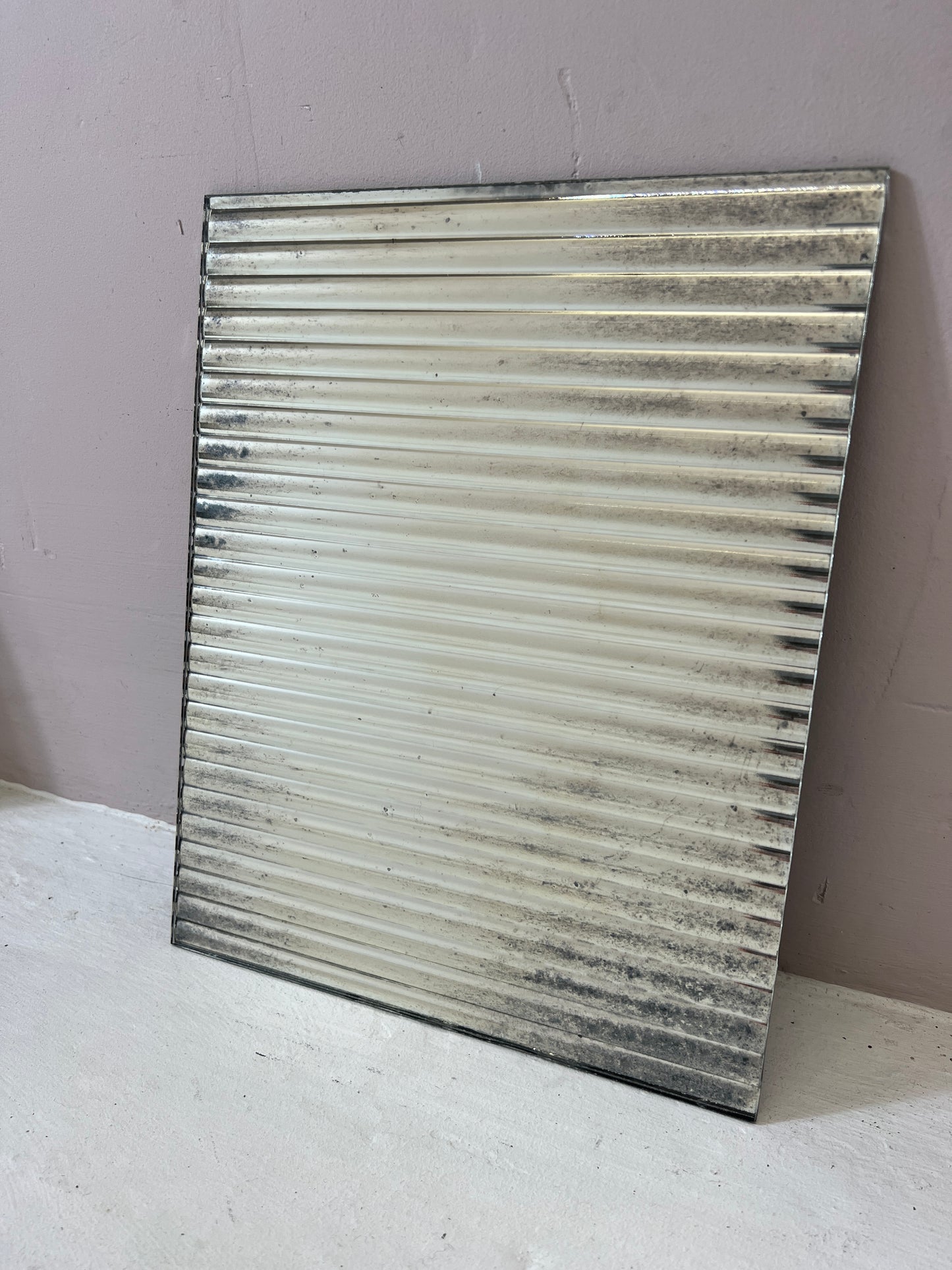 Un-tinted Fluted Glass - Random Mottle