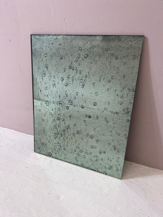 Green Tint - Medium Mottle