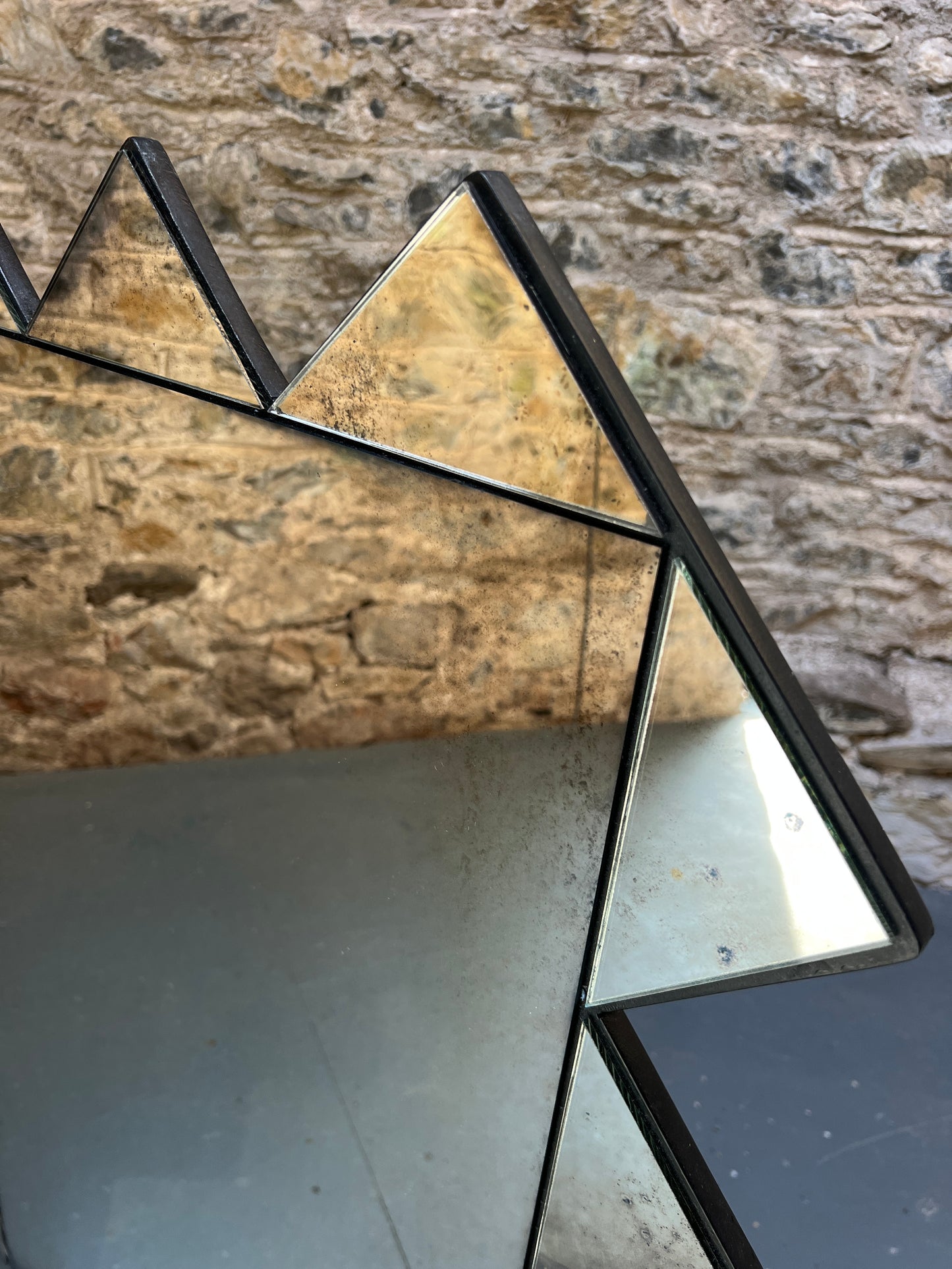 The Lightly Distressed Zig Zag - 730 x 1070mm
