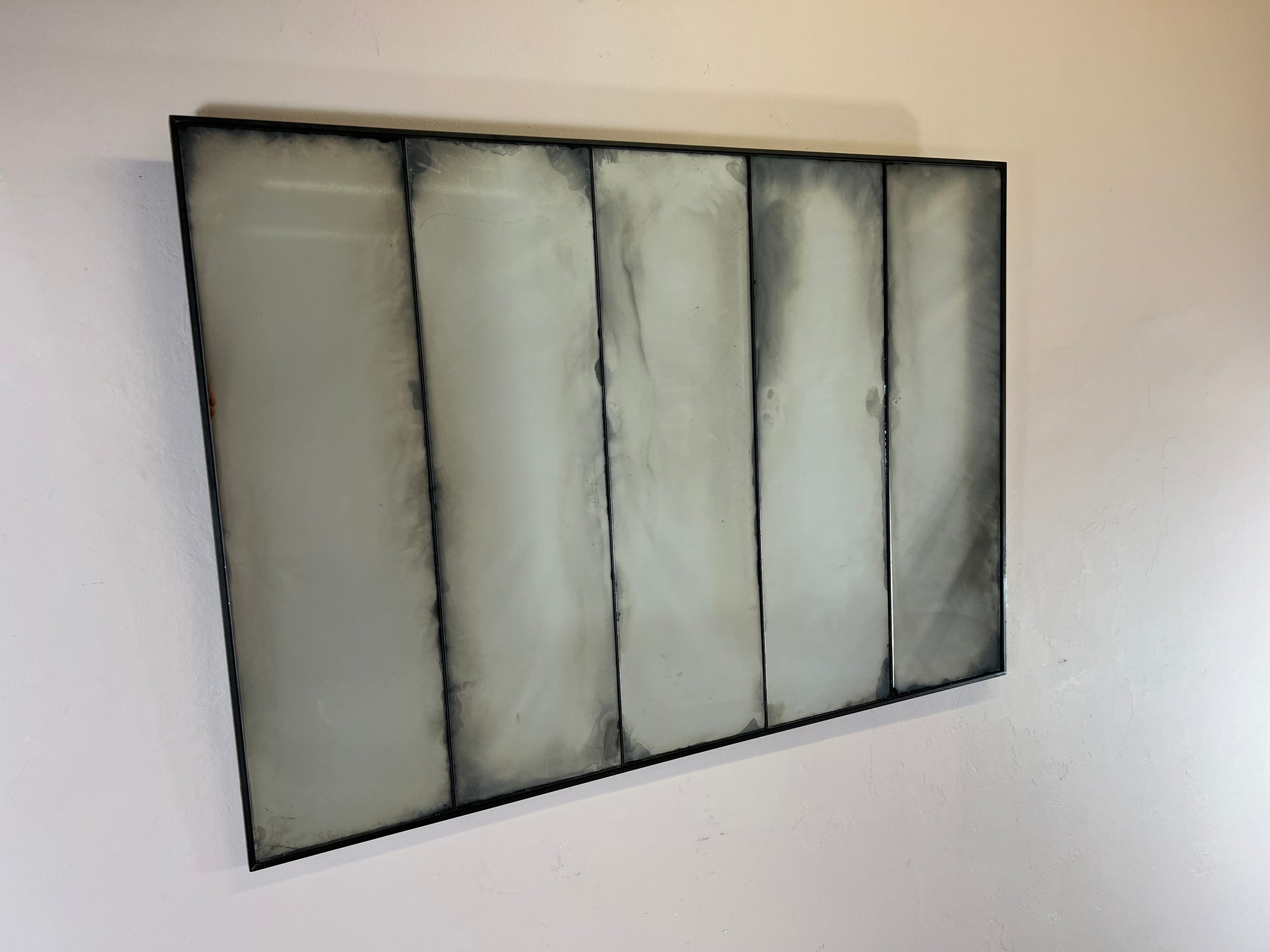 Smoked Five-Panel - 1106 x 775mm