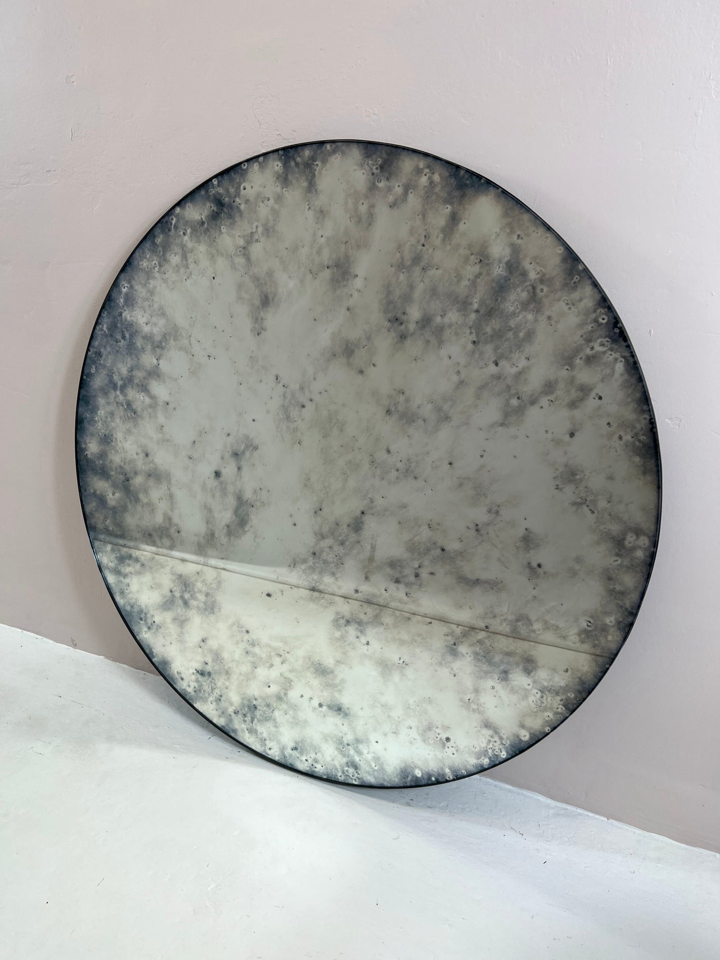 Medium Vintage Circle - 790mm Diameter