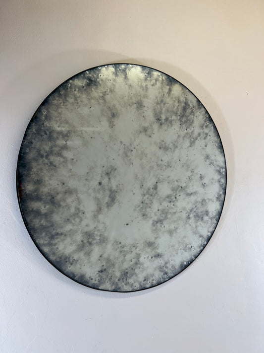 Medium Vintage Circle - 790mm Diameter
